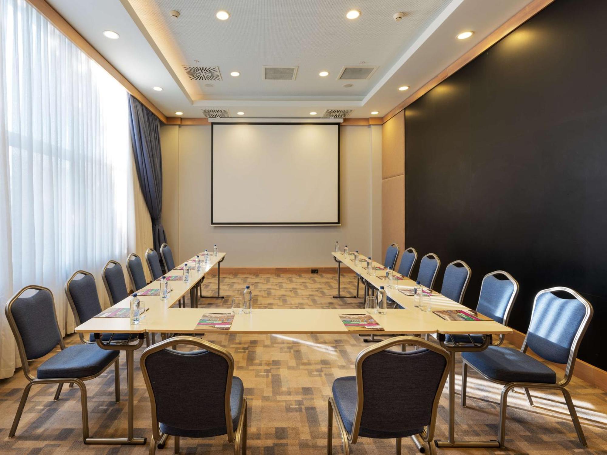 Park Inn by Radisson Samsun Bagian luar foto