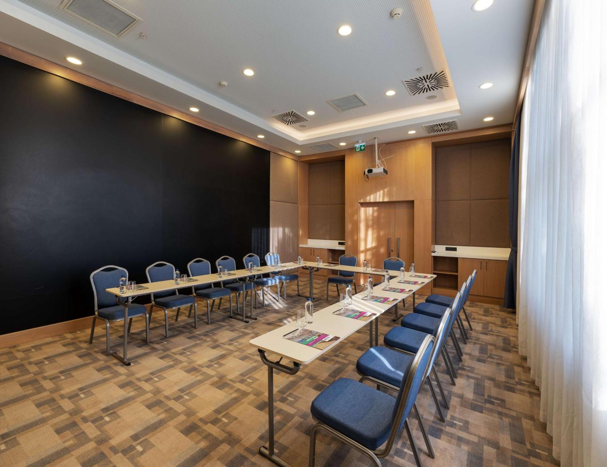 Park Inn by Radisson Samsun Bagian luar foto